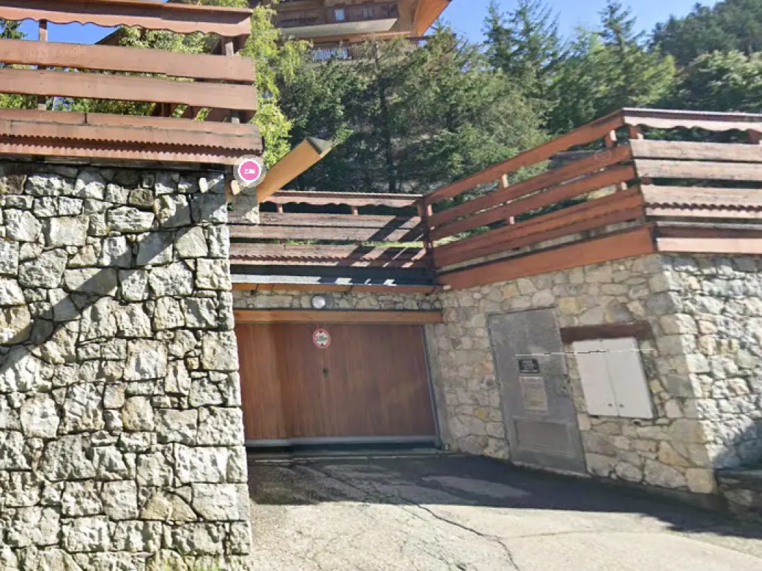 Le Grand Tetras Residence