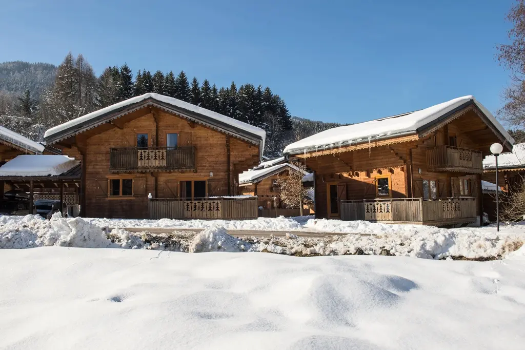 Hoteller i nærheden af Les Chalets du Bois de Champelle