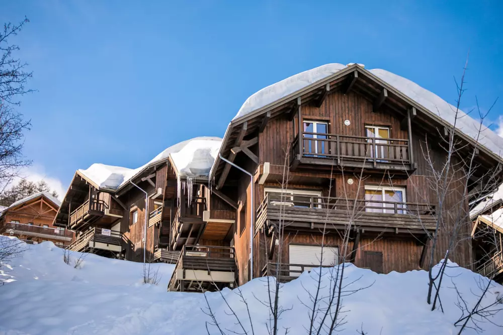 Résidence Les Chalets de Puy Saint Vincent - maeva Home