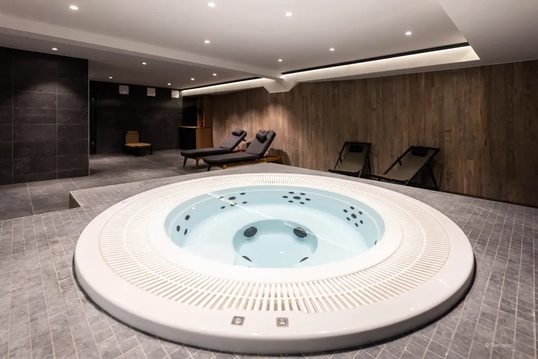 Hotel Terresens Le Cristal Lodge 3 Gwiazdy★★★ 3 Gwiazdy★★★ 3 Gwiazdy★★★