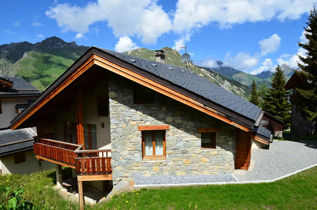 Chalet Des Encombres