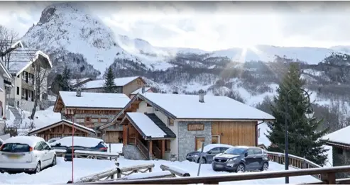 Chalet Des Encombres