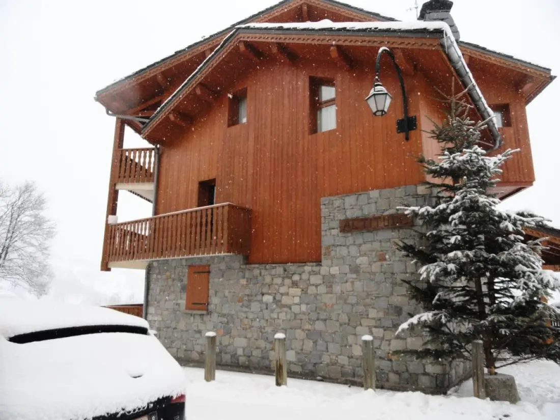 Altitude Residence