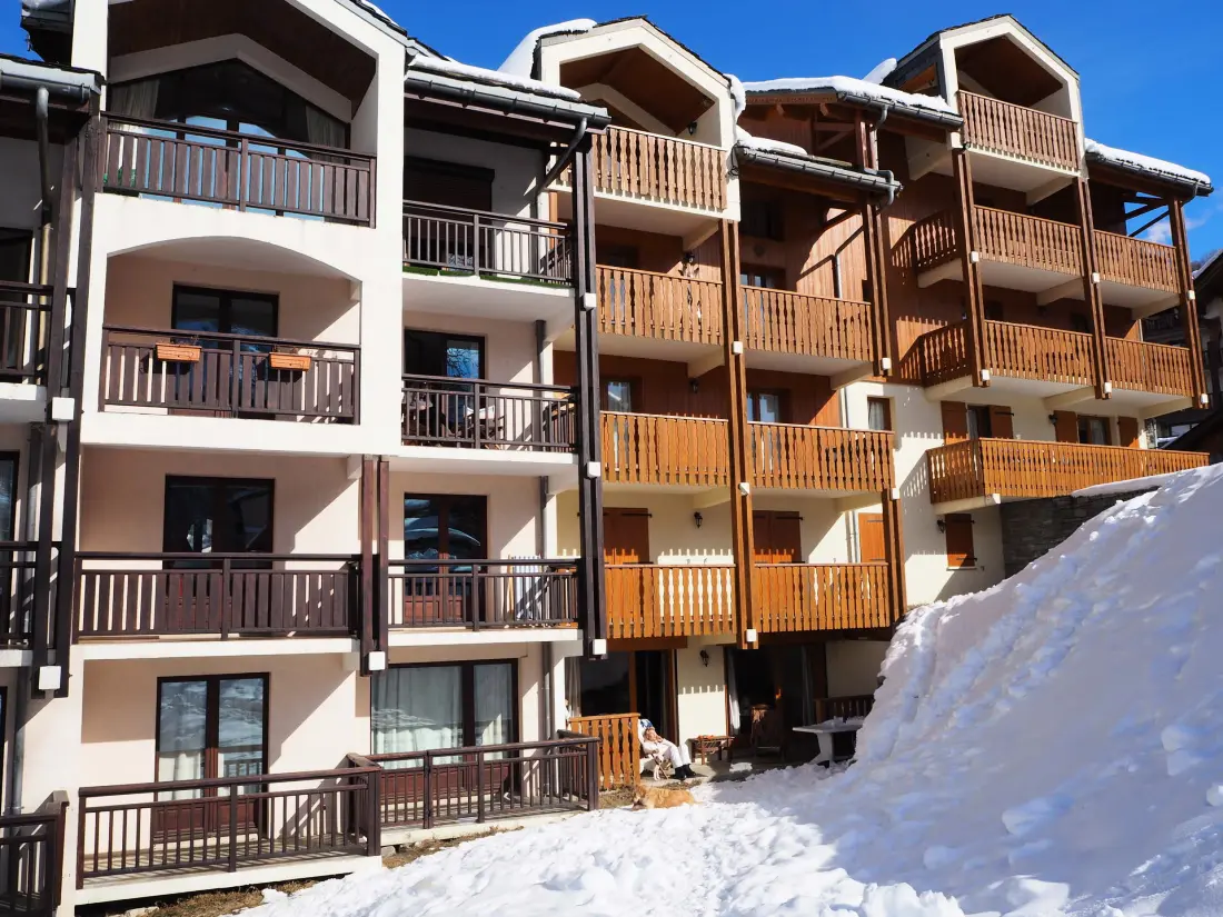 Altitude Residence