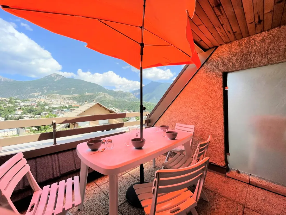Residence Balcons De Briancon C