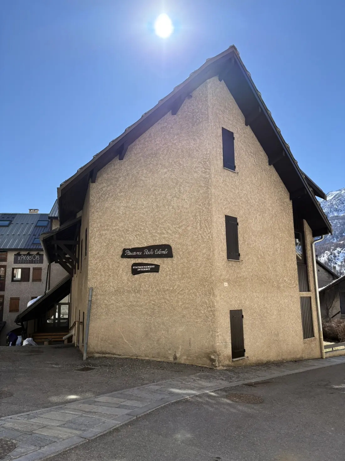 Roche Colombe Residence