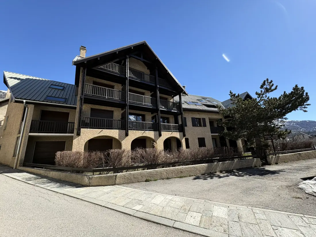Roche Colombe Residence