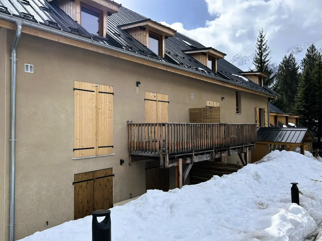 Violaine Residence