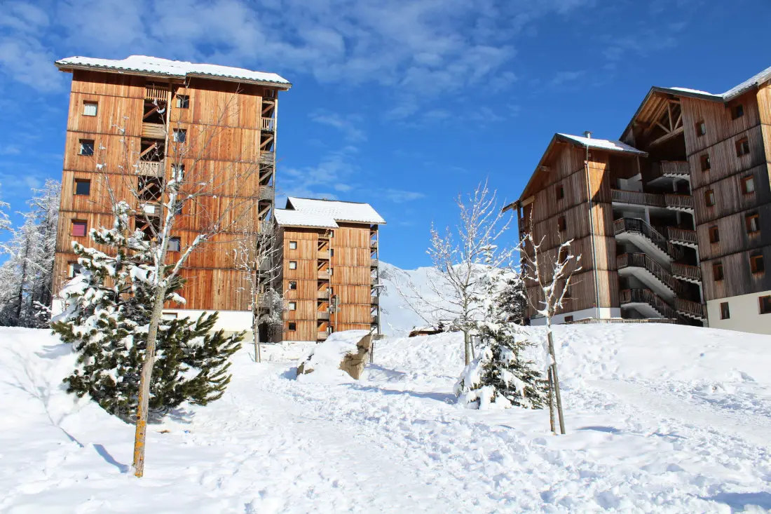 Chalets De Superd Helianthema