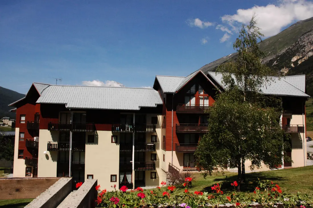 Triade Residence