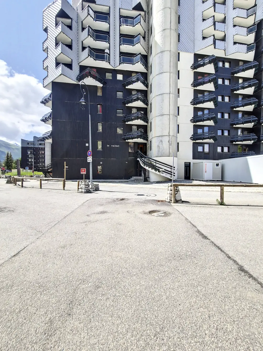 Le Valbel Residence