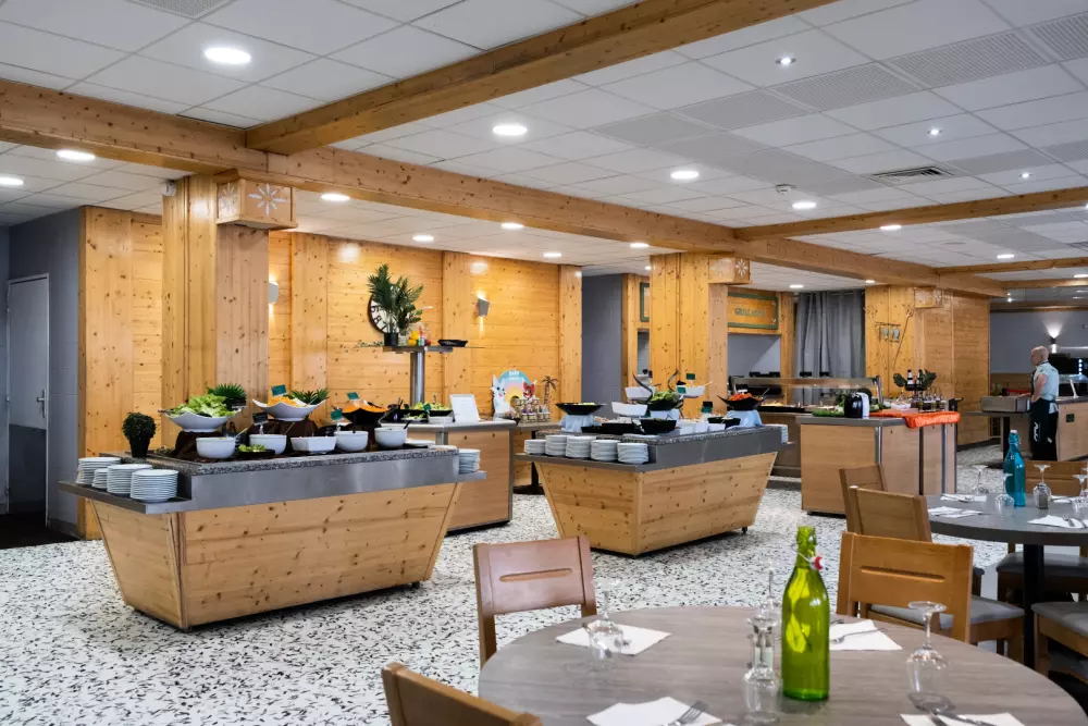 Villaggio Club MMV Les Arolles9 Stelle★★★★★★★★★ Pensione completa