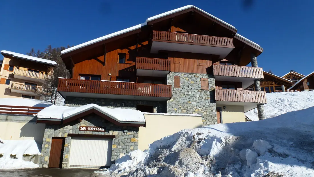 Tetras Residence