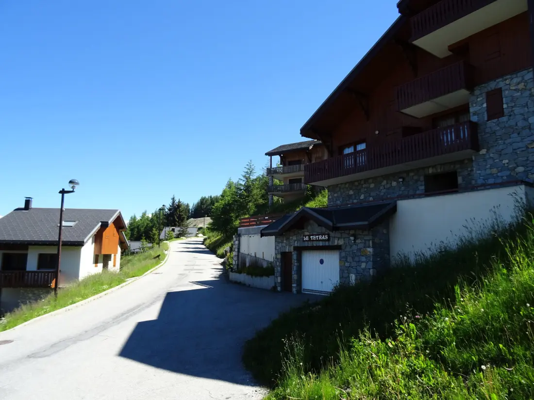 Tetras Residence
