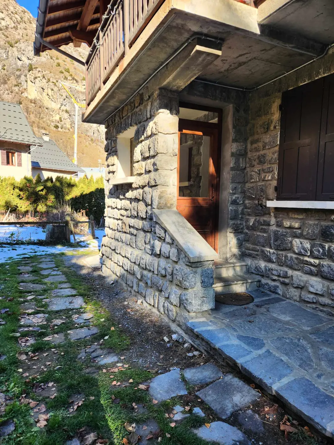 Chalet Silver